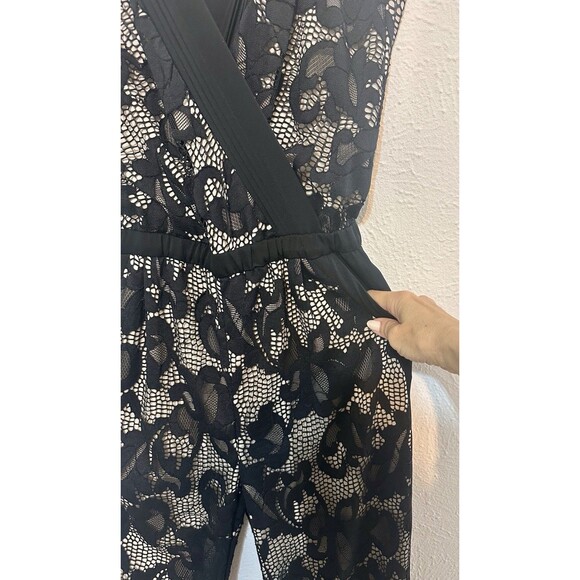 Diane von Furstenberg Size 0 Shany Lace Silk Blend Jumpsuit in Nougat and Black - Picture 5 of 16